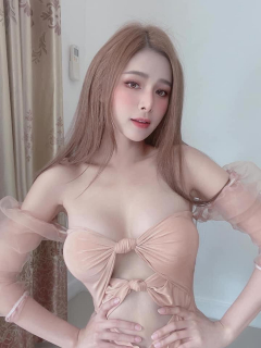 Gai xinh - N