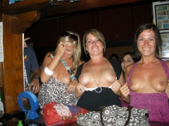 Flashing Tits - N