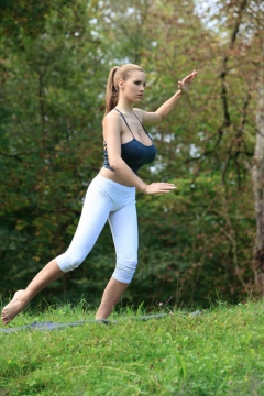 Jordan Carver - N