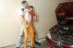 Grope Guy - N