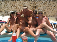 Ladies Gang V - N
