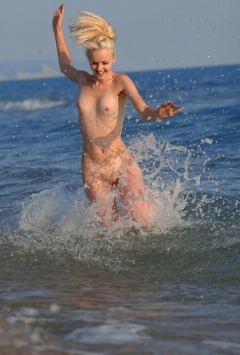 Sea Babe 3 - N