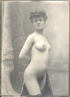 Antique pin babes 3 - N