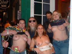 Public Boobs 9 - N