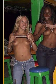 Public Boobs 10 - N