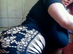 busty-polish-amateur-lantti-irres-shows-off-on-webcam