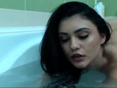 amazing-filthy-lilemma-bath