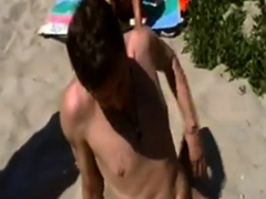 lisasparrow-baise-en-public-au-cap-d-agde