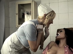 HORRORPORN Dentist