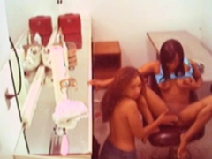 lesbos-licking-pussy