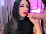 Shemale tranny gets blowjob before sucking