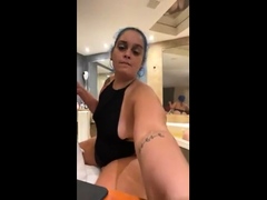 Masturbating amateur cums after solo fun