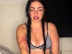 Hot Amateur Webcam Teen Masturbates For Their Fans