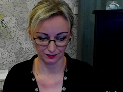 German amateur blonde MILF LUXvanessa with glasses on webcam