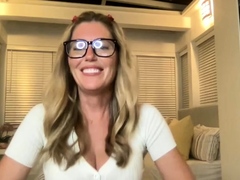 Diora Baird Leak – Striptease Livestream