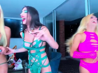 Shemale ladyboys group sex