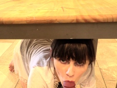 amateur-teen-blowjob-on-adult-webcam-show