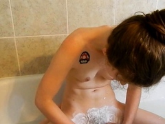 amateur-brunette-teen-natural-tit-caught-masturbating-cheat