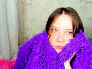 Amateur Webcam Chick Masturbates On Webcam More at