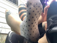 foot-fetish-close-up-feet-and-toes-tease