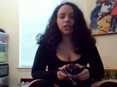 Amateur Webcam Chick Masturbates On Webcam More at