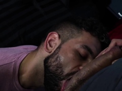 bearded-gay-get-assfucked-by-horny-stud