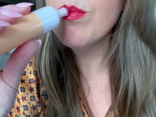 Nicolette Bloom - Mommy's boy loves her smoke