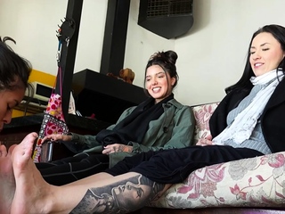 LICKING LATINAS FEET - Maria And Nika - Show Us How Much
