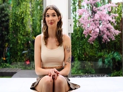 Hot muscled stud tommy defendi sizzling outdoor solo jerking